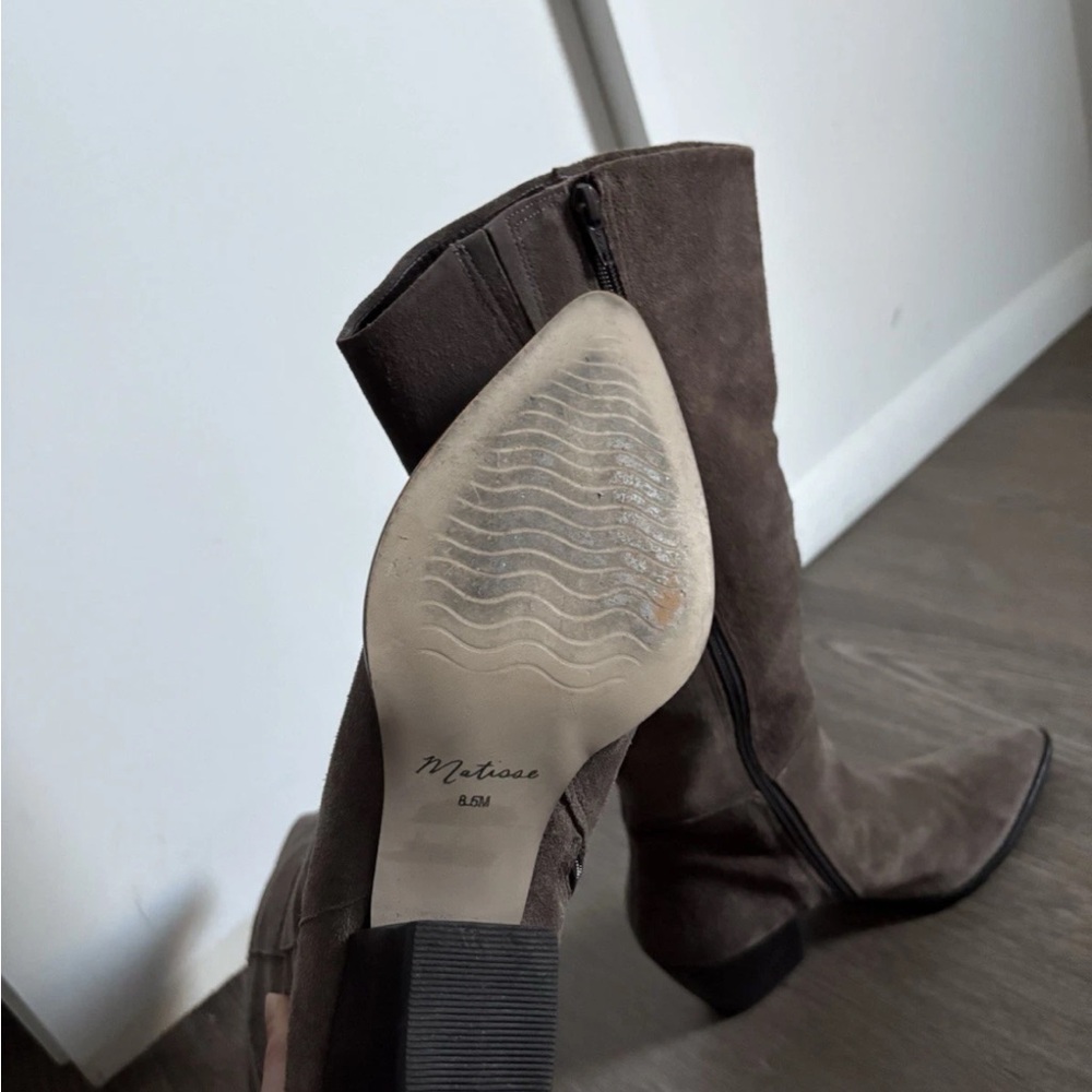 Matisse Brown Suede Boots 8.5 Pre Owned - Picture 6 of 9